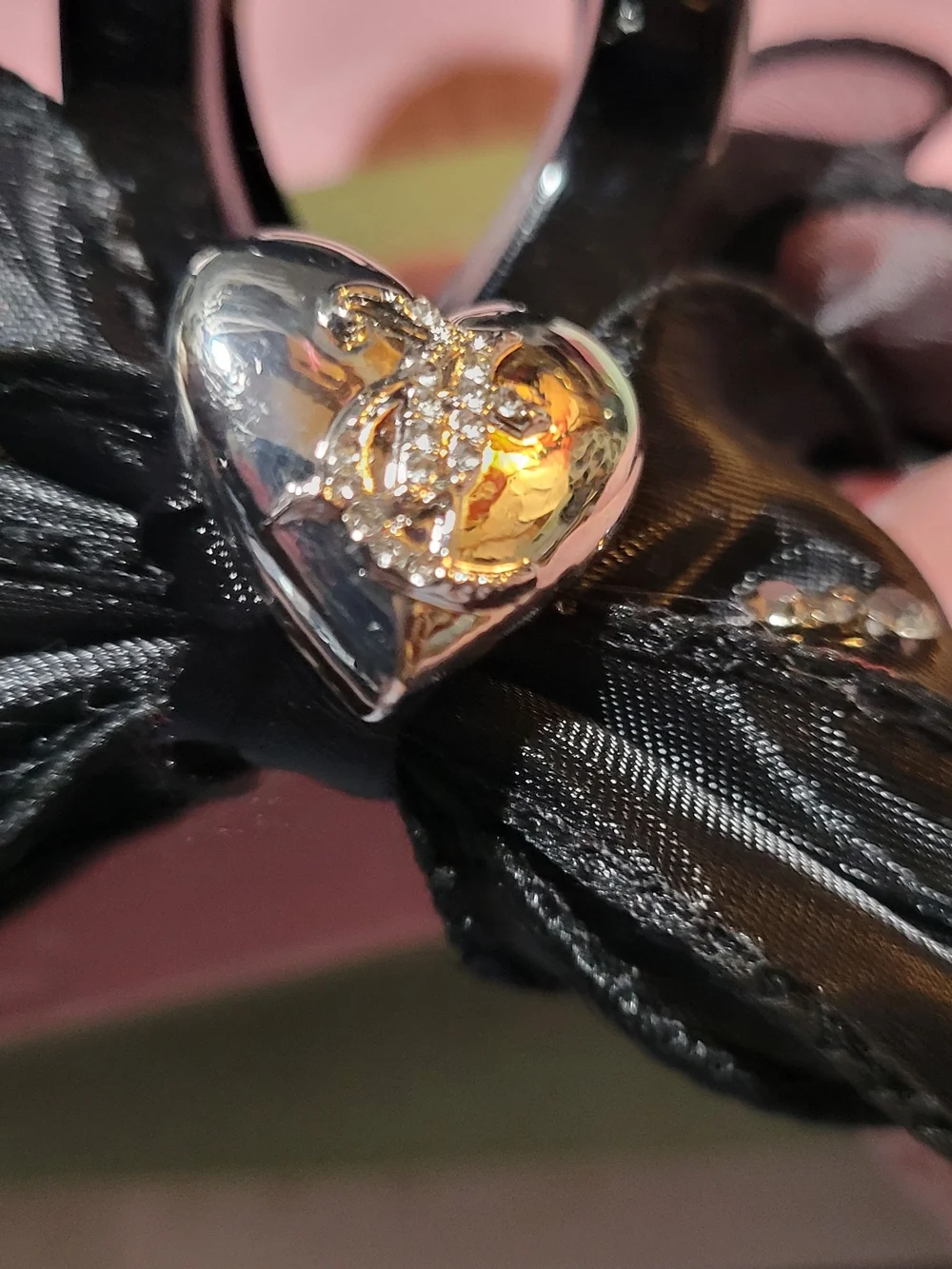 Juicy Couture Black Bow Hair Claw with Silver Heart Charm